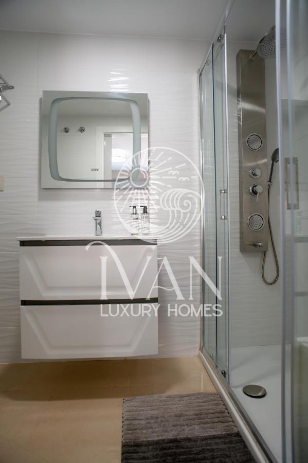 Casa Nala Ivan Luxury Homes 6ªpta Norte 1ªlinea 奥罗佩萨德尔马 外观 照片
