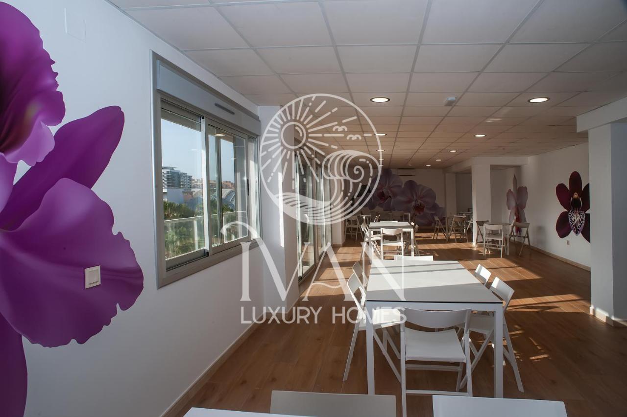 Casa Nala Ivan Luxury Homes 6ªpta Norte 1ªlinea 奥罗佩萨德尔马 外观 照片